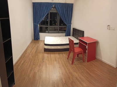 Master Room for Rent (Bukit Jalil) - female only