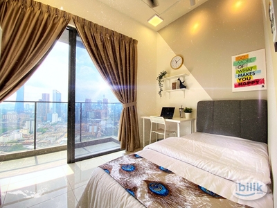 Queen Room with Balcony TRX View
