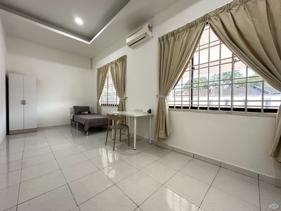 ❣️Senai Area Fully Furnished Big Single Room with Aircond For Rent❣️