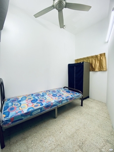 ✨ Single Room at SS24 Petaling Jaya, Selangor Nearby Plaza Mayang / LRT Kelana Jaya ✨