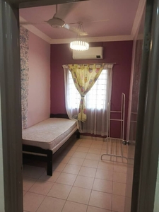 Small Room Melur Apartment (Sentul) for Rent !!KEMASUKKAN SEGERA!!