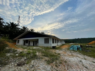 WTS - Freehold 3.3 Ekar Hostel / Dewan Atas Bukit Kg Timah -Tanjung Tualang Perak