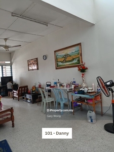 Below Market Port Klang Single Storey 20x96 Kitchen Extended Freehold