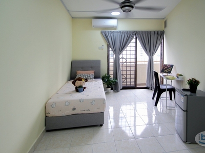❗️FEMALE UNIT❗️【Single Room only Fan】Palm Springs✨MRT Surian Fully Furnished❗