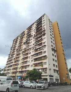 Flat For Auction at Pandan Ria