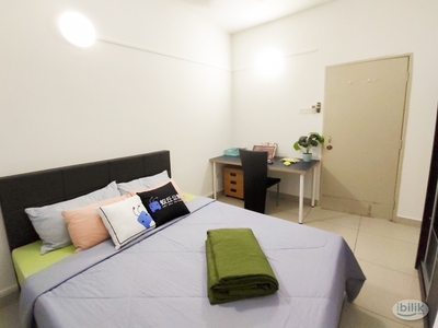 ✨Fully Furnished Medium Room @ Sri Petaling【8 mins to LRT】✨