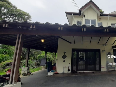 Fully Renovated 2 storey Corner Taman Desa Mas ,Bandar Country Homes