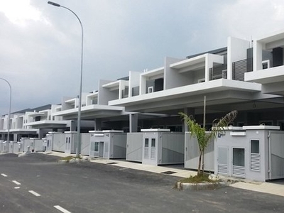 [Grab Deal ! ! ] 24x90 Double Storey Landed