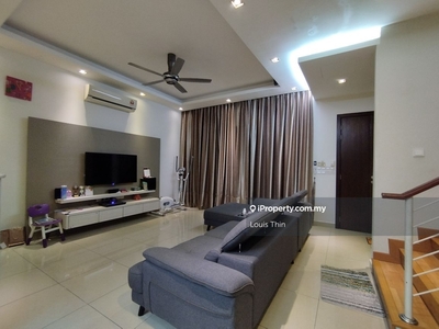 Kepong area most spacious terrace house with club hse facilities