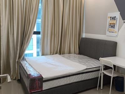 Medium Room中型房 with big Windown- Lavile Residences @ MRT Maluri Cheras l!