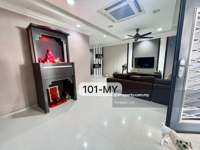 Renovated Extended Fully Furnished 2sty Bukit Tinggi Klang for sale!!