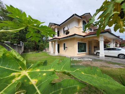 Semi-D House ,Double Storey Link ,Beranang ,Selangor