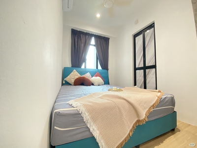 Stay at the Heart of the Action ️ : Studio 2 Min Walk To LRT PWTC