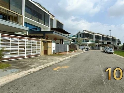 BELOW MARKET‼️2.5 Sty LAKE VIEW Bukit Raja Klang Delmara Renovate 26x75