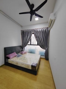 Move In Condition Fully Furnished Balcony Facing Seaview @ Danga Bay