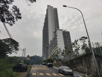 Partially Furnished Apartment 3 Rooms Kiara Kasih Condominium Mont Kiara Dutamas For Rent