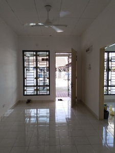 Single Storey House In Bandar Bukit Raja, Klang For Rent