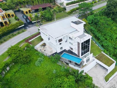 The Luxury Villa Taman Duta Bukit Tunku