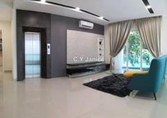 3.5-Sty Semi-D Corner Unit Fully Furnished For Sale
