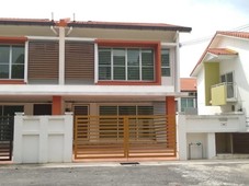 Double Storey Terrace, Puncak Bestari, Bandar Puncak Alam