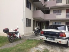 Flat Seksyen 4, Wangsa Maju, Kuala Lumpur. (NEAR WANGSA WALK & LRT SRI RAMPAI