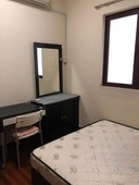 savanna for rent small room