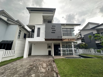 2.5 Storey Semi D Mezzo Residences Bukit Jelutong Big Built Up!