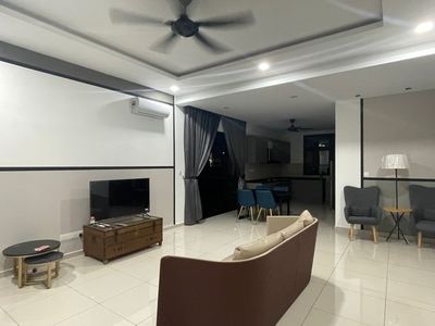 Citrine Lakehomes ( Fully Furnished ) 2 Storey Terrace Link ( Corner Lot ) For Rent