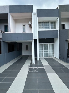 Double Storey Terrace House @ Freehold @ Renovated