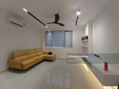 Modern Renovated Furnished , Jelutong , 2 bedrooms Freehold