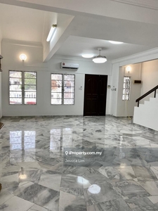 Subang Jaya Double Storey Terrace House For Sell