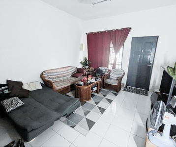 Taman Nusantara Double Storey Terrace 4 Bedrooms 3 Bathrooms for Sale