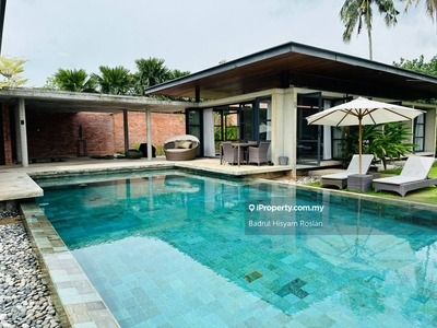 Beautiful Private Villa 23000ft Port Dickson