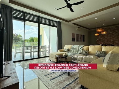Brand New Low-rise Condominium/ 2 Car Parks / East Ledang for Rent