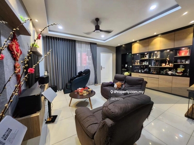 Bukit kecil residence fully renovated furnish corner unit for sales