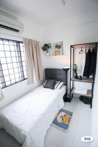 ?Can Get FREE 1 month RENTAL?Single bedroom with aircond at Salvia Apartment, Kota Damansara