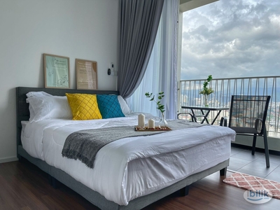 Fully furnished Cozy Balcony room at UNA Sunway Velocity
