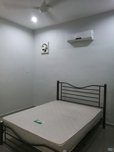 Fully furnished Master Room with aircon, private bathroom n wifi near Autocity ,Bukit Tengah & Iconcity Bukit Mertajam