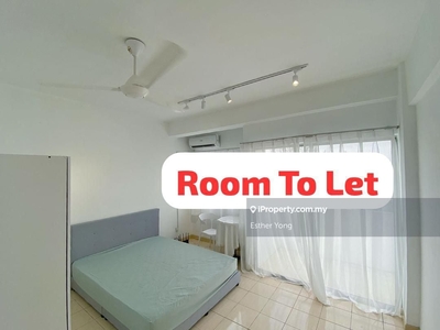 Fully furnished room to let is available now