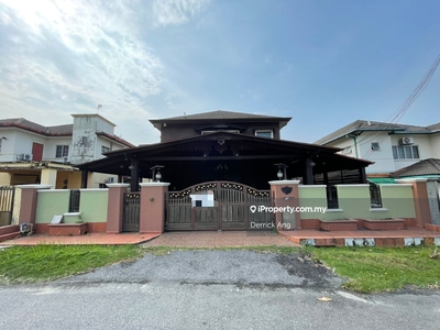 Fully Renovated @ Move in Condition @ Bungalow Desa 8 Rawang