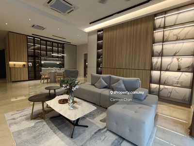 Low density luxury residence