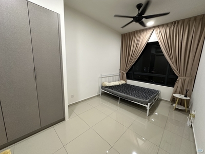 Master Room at Nidoz Residences (non Partition unit)