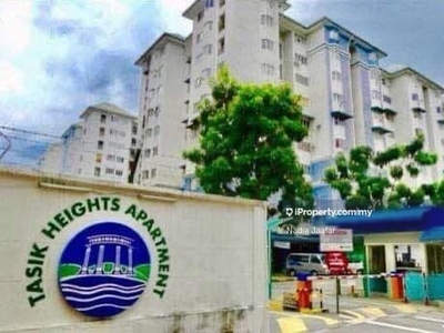 Near LRT. Few units available! Cheapest in the market! Booking 1k only