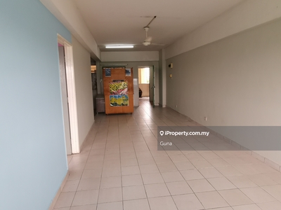 Newly Refurbished & Painted Palm Garden Apartment Klang for Rent!