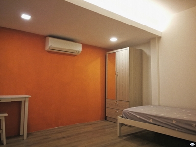 Newly Renovated Room Opposite Vivacity Tabuan Jaya
