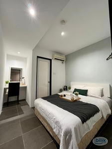 [Premier] Available Spacious Queen Room at Damansara Perdana, Petaling Jaya near to SS2 / Uptown Damansara