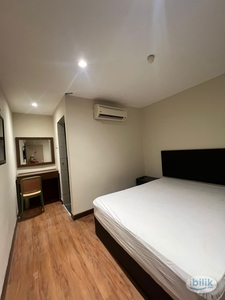 Private Room @ I-City 5 Mins driving distance to I-City