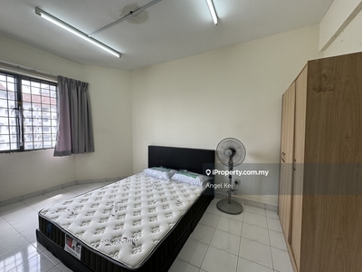 Small room for rent at Bandar Sri Permaisuri Cheras Velocity