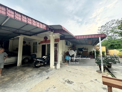 3327sf renovated house for sale pm me for viewing now !!