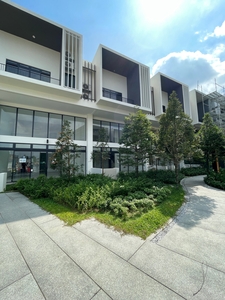 Brand new 3-Storey Landed House with modern layout, gated & guarded, Alstonia, Bukit Rahman Putra Sungai Buloh For Sale